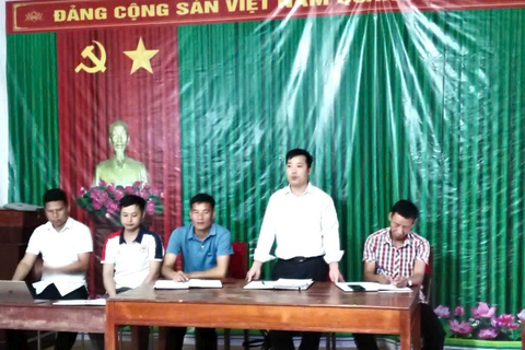 Pa Ủ lấy ý kiến Nhân dân về việc sáp nhập, sắp xếp, tổ chức lại các bản trên địa bàn xã